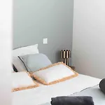 Le Bonamour - Elegance Et Serenite Entre Et Port Apartman