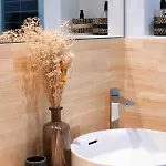 Apartman Le Bonamour - Elegance Et Serenite Entre Et Port