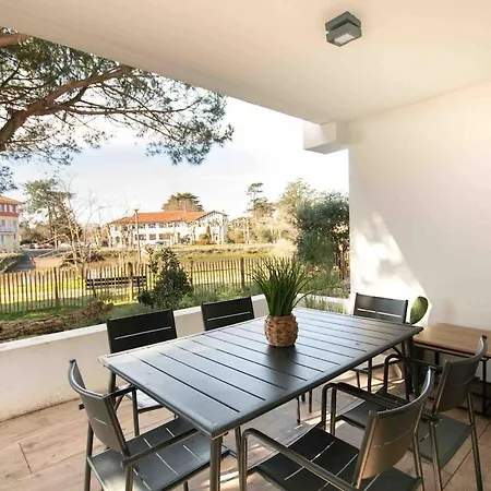 Apartman Le Bonamour - Elegance Et Serenite Entre Et Port