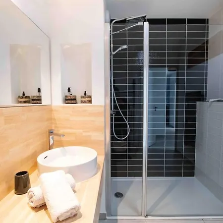 Le Bonamour - Elegance Et Serenite Entre Et Port Apartment *