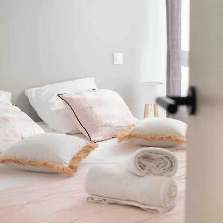 Le Bonamour - Elegance Et Serenite Entre Et Port Apartment *